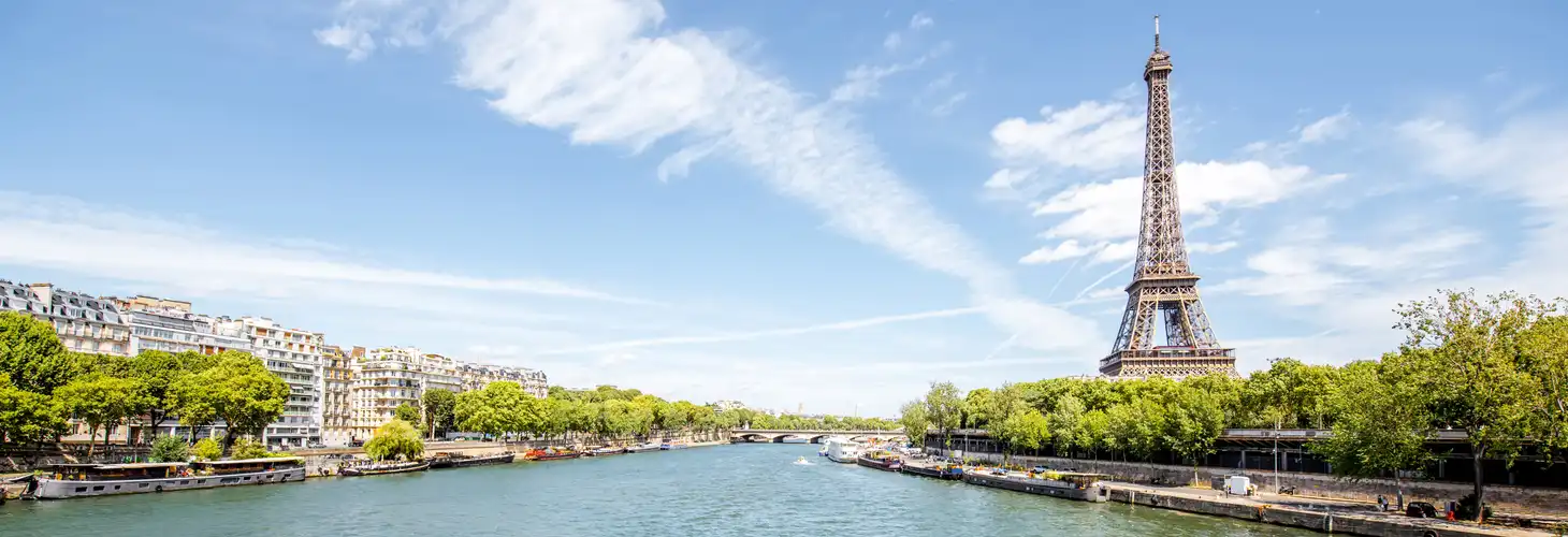 Paris mit Eiffelturm und Seine, Frankreich